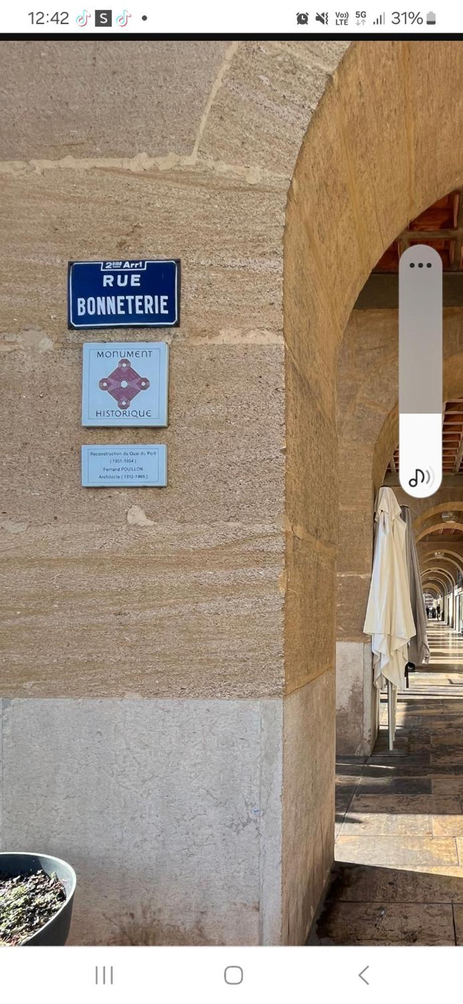 Au Coeur Du Vieux Port Apartment Marseilles
